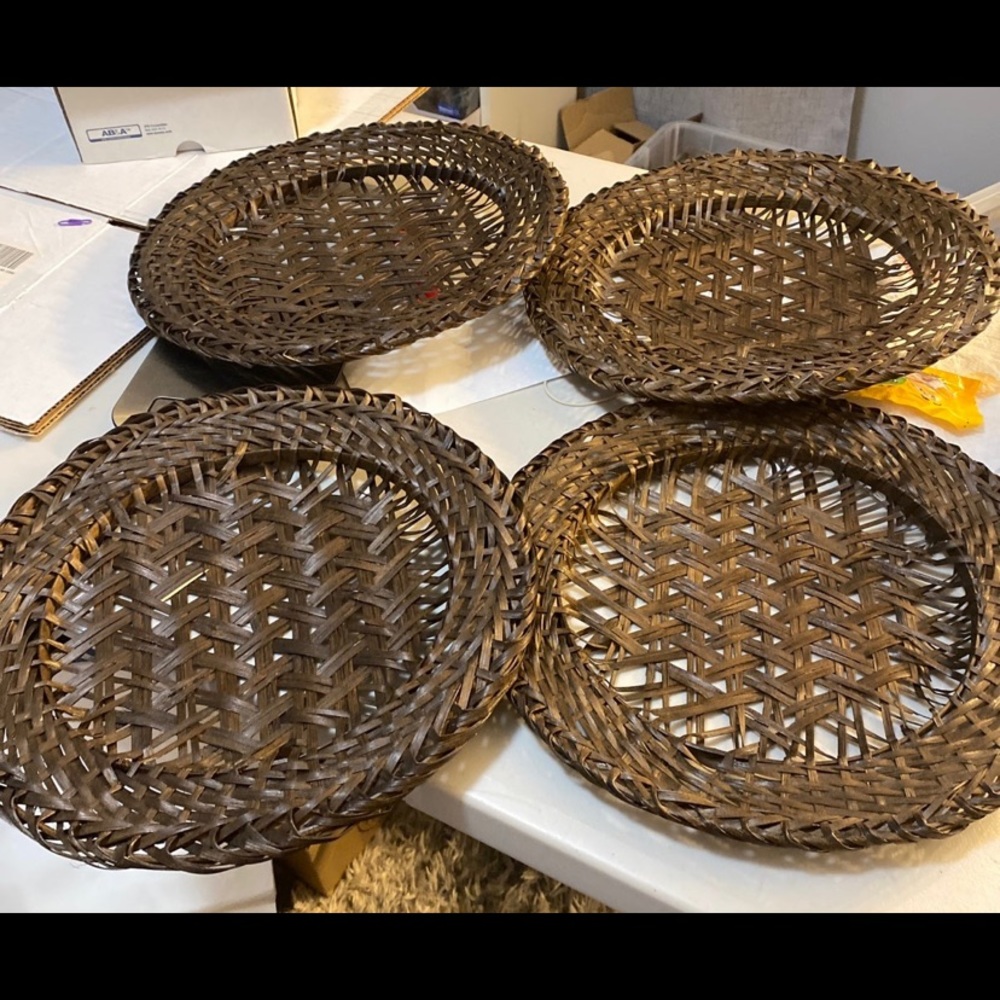 Wicker Rattan Charger Plates Set of 4